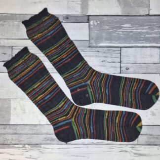 HANDMADE KNITTED SOCKS - Size 11-12 Arabian