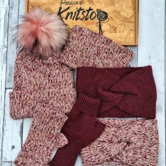 WRAPPED IN RED - 100% BRITISH WOOL ACCESSORIES