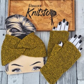 MUFFLED IN MUSTARD - 100% BRITISH WOOL ACCESSORIES