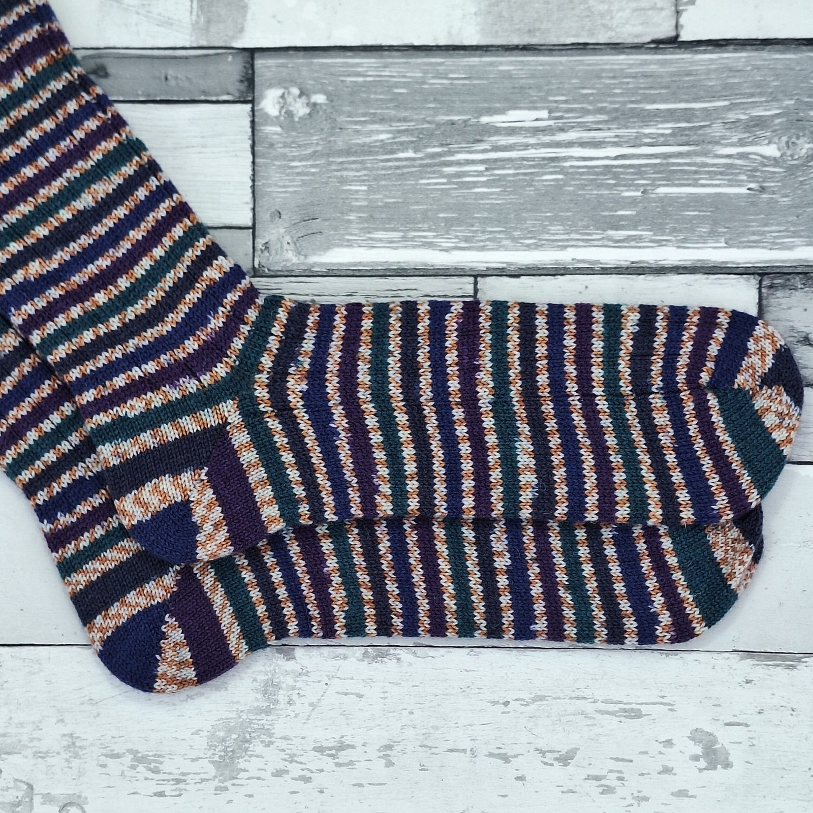 HANDMADE KNITTED SOCKS - Size 10-11 - Starling - Deluxe Range - Image 4