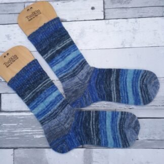 HANDMADE KNITTED SOCKS - Size 3 - Slate