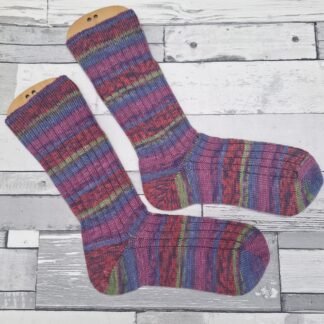 HANDMADE KNITTED SOCKS - Size 5-6 - Mauve Orchid