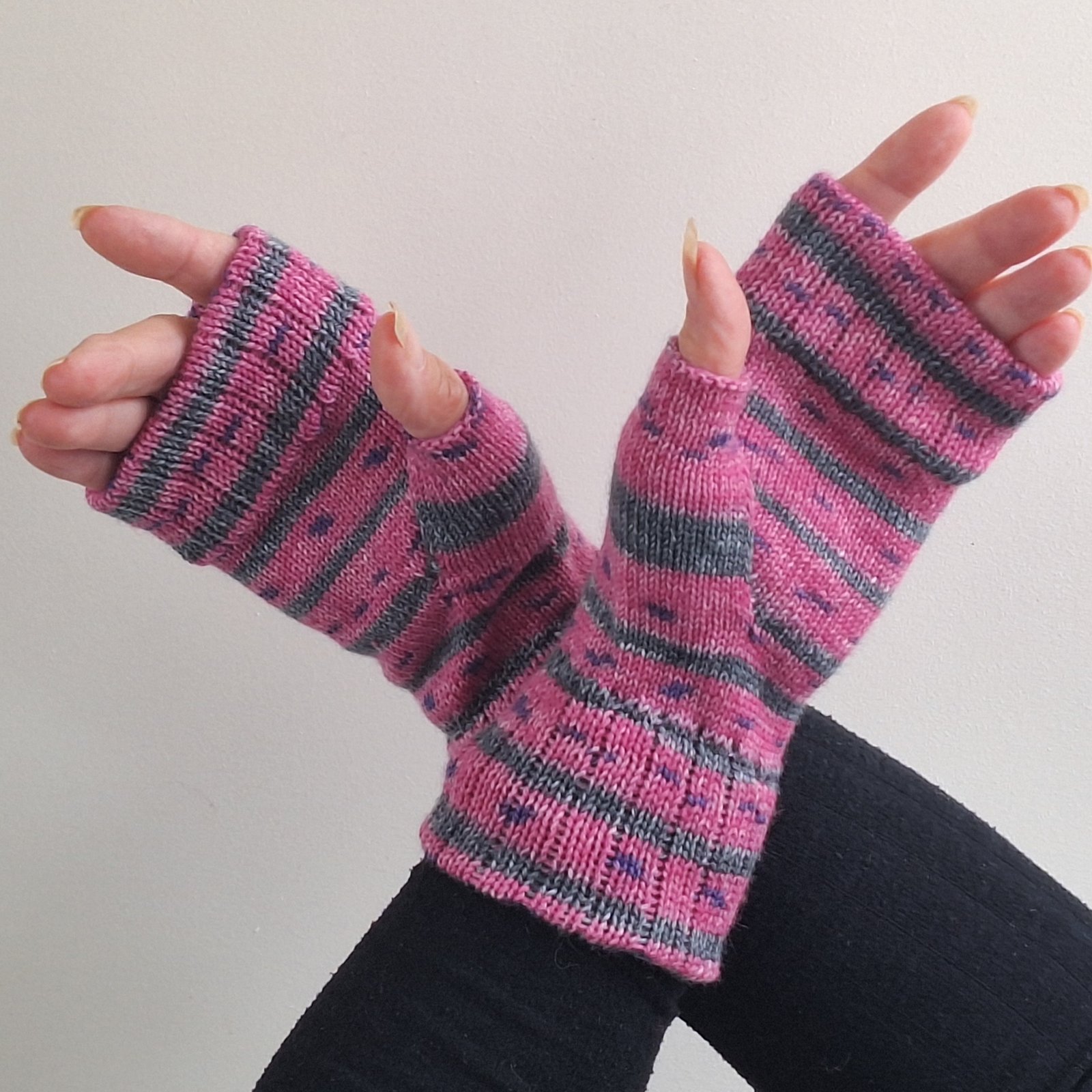 Handmade Colourful Wristwarmers - Raspberry Slate | Pink & Grey - Image 2