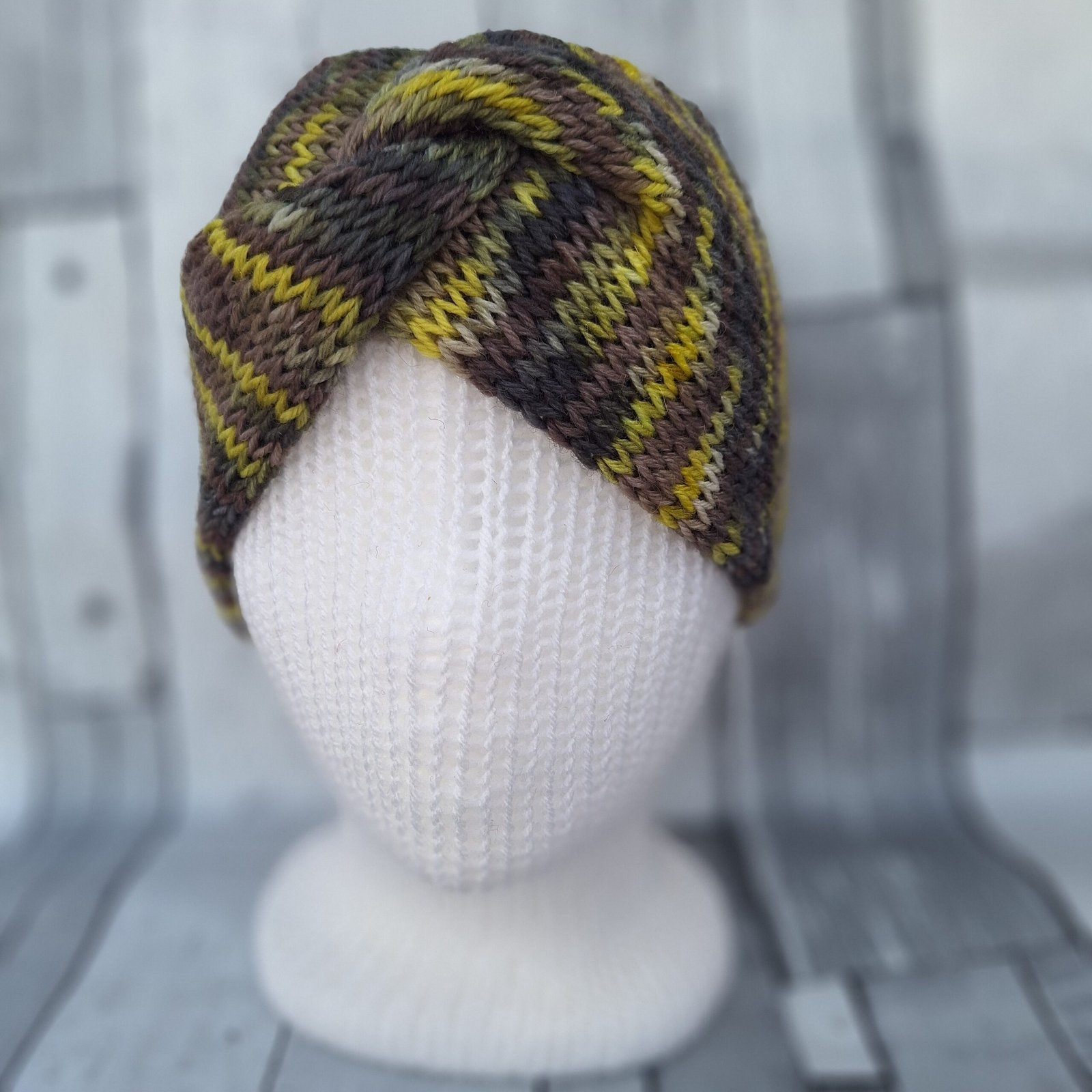 Handmade Hand-Dyed Wool Headwarmer & Neckwarmer | Woodland Moss - Image 2