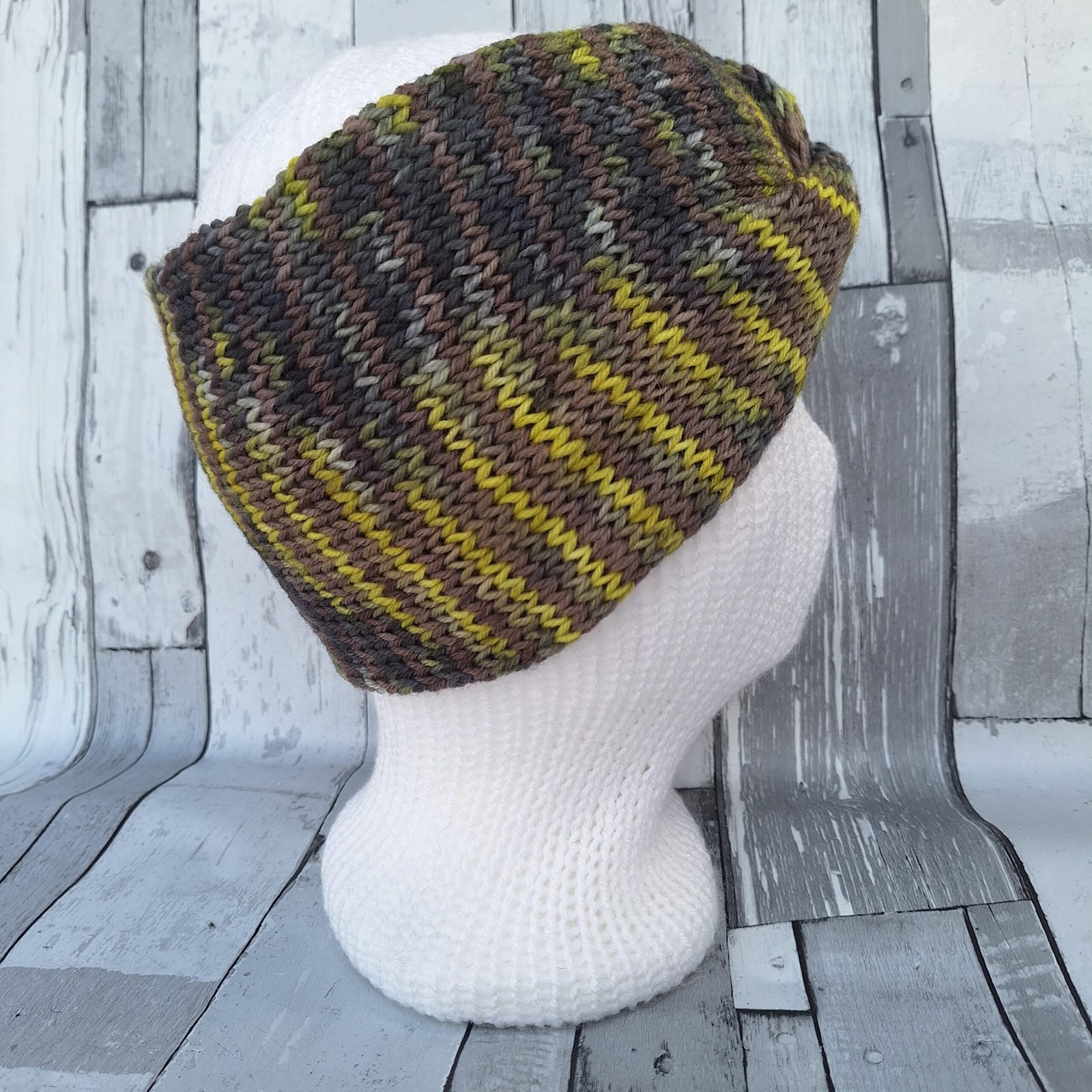 Handmade Hand-Dyed Wool Headwarmer & Neckwarmer | Woodland Moss - Image 6